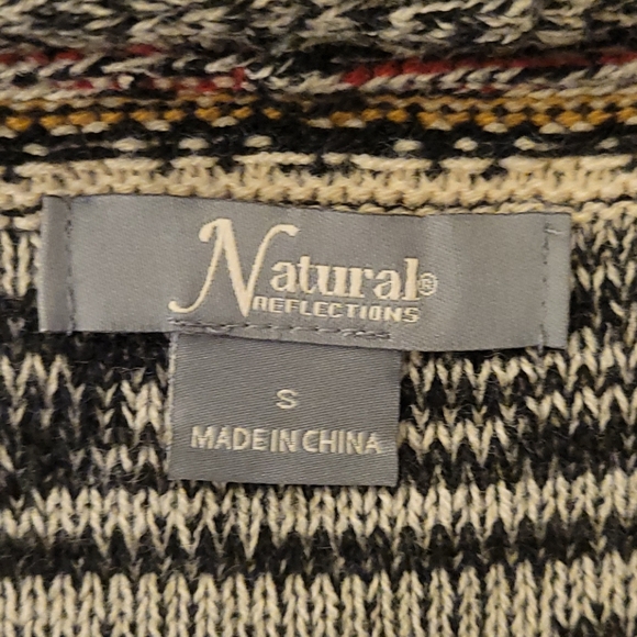 Sweater - Picture 3 of 3